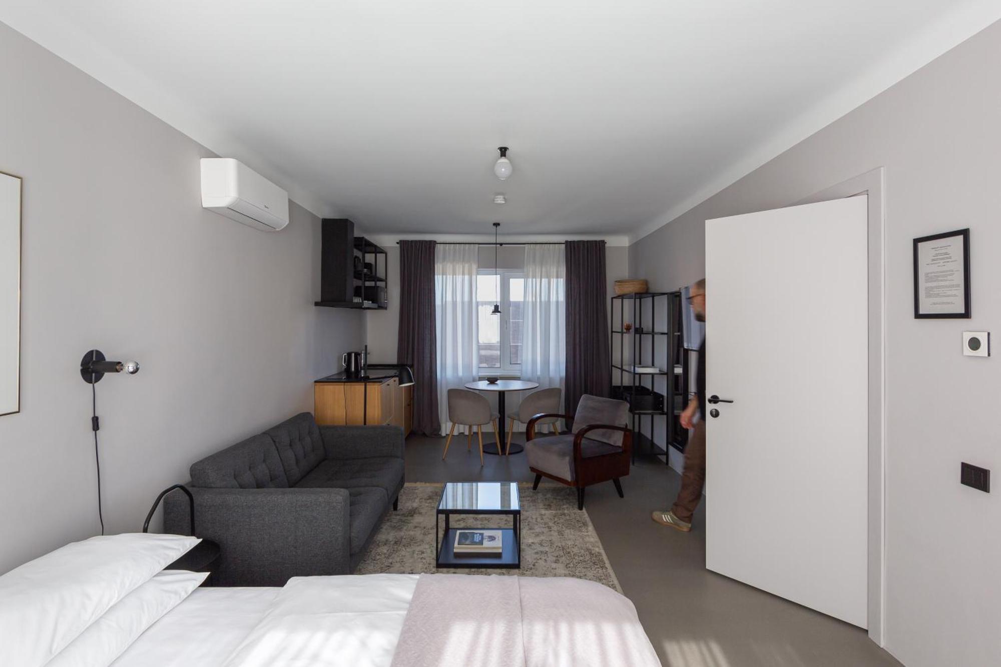 Minimalist. Apartment & Studio Шяуляй Екстер'єр фото